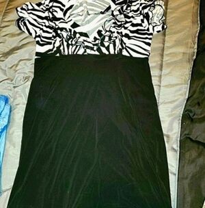 💋5/20 Enfocus studio size 8 dress